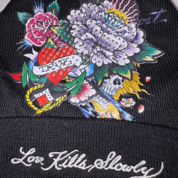 Ed Hardy two Black Beanie Hats "Love Kills Slowly" Skull Rose Graphic Rhinestone - Picture 3 of 7